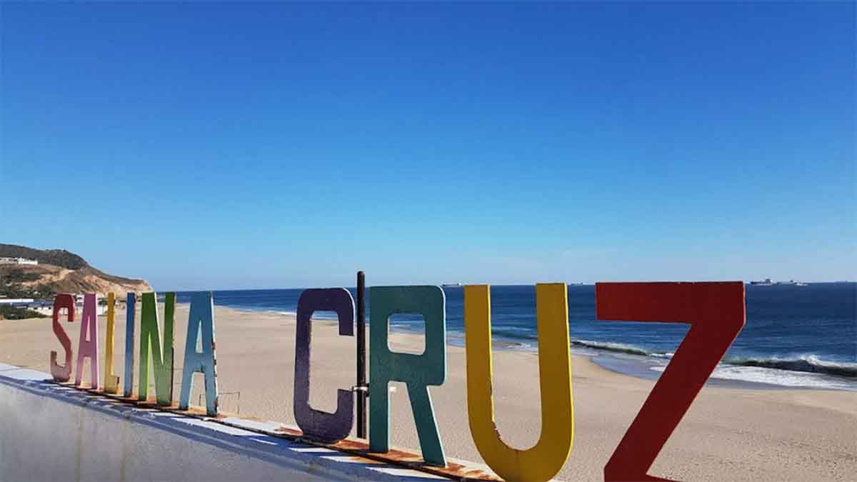 Hallan cuerpo de joven desaparecido en Playa Azul de Salina Cruz