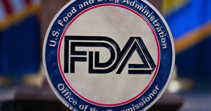 FDA aprueba nueva píldora abortiva genérica, desatando las críticas de los conservadores