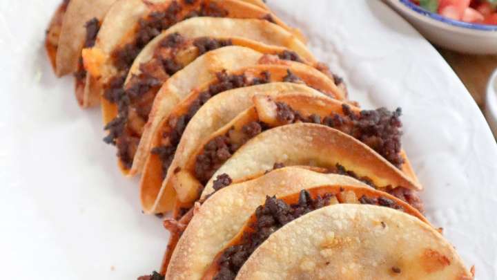 Gretchen's table: Crispy oven chorizo and potato tacos are social media darlings