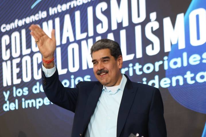 Maduro: "Venezuela jamás se humillará ante ningún imperio"