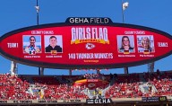 Diana Flores es invitada de lujo en el Chiefs vs Raiders de la semana 7
