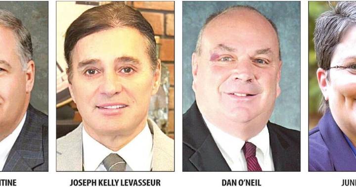 Candidates for alderman at large