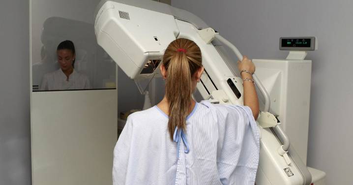 Así queda el protocolo del cribado de cáncer de mama en Andalucía tras los cambios para evitar errores de diagnóstico