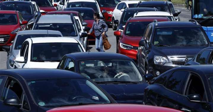 El nuevo atasco de 13 km de la A-7 pone en evidencia la necesidad del Tren Litoral de Málaga