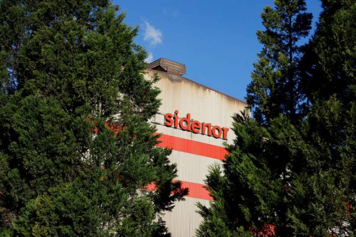 Spain probes steelmaker for breaching Israel sales ban