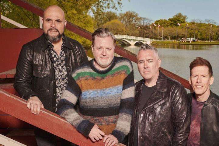 Barenaked Ladies Set the Stage For a Valentine’s Comeback In The Woodlands — Cynthia Woods Mitchell Pavilion Gala Returns