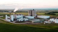 Jet fuel factory plan shifted with Summit pipeline delayed