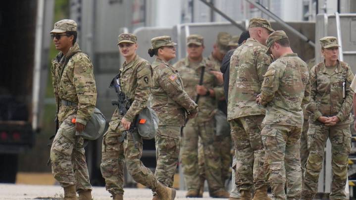 National Guard members from Texas are in Illinois in Trump's latest move to send troops to cities