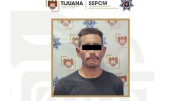 Detienen a conductor a responsable de causar persecución policial