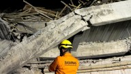Indonesia: unas 59 personas siguen atrapadas entre los escombros por el derrumbe de una escuela