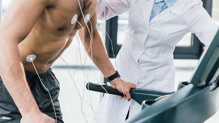 Muertes en el fútbol de veteranos: "Habría que profundizar los estudios médicos"