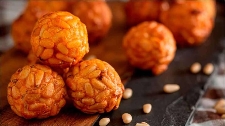 De los buñuelos a los huesos de santo: cinco postres típicos para endulzar el día de Todos los Santos