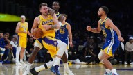 Luka scores 43, but Warriors top Lakers in LeBron