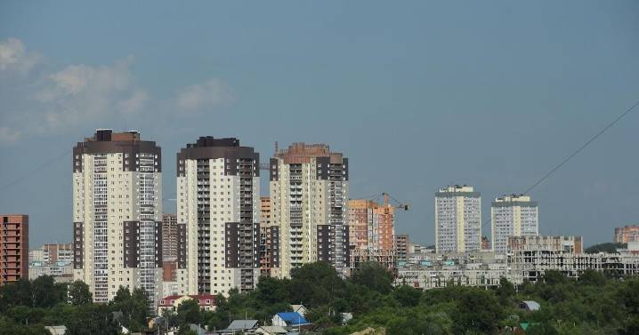 Mortgage rates hit a one-year low as homeowners rush to refinance now