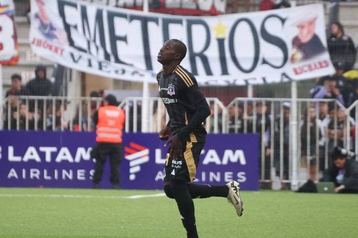 Lamentable: denuncian insultos racistas contra Manley Clerveaux en partido de Colo Colo Sub 20