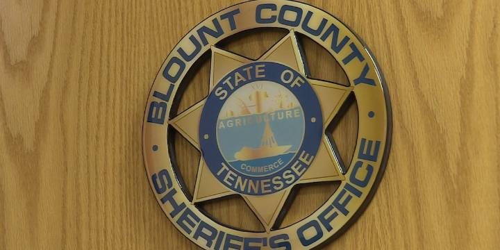 Maryville teen killed in rollover crash, Blount County Sheriff’s Office says