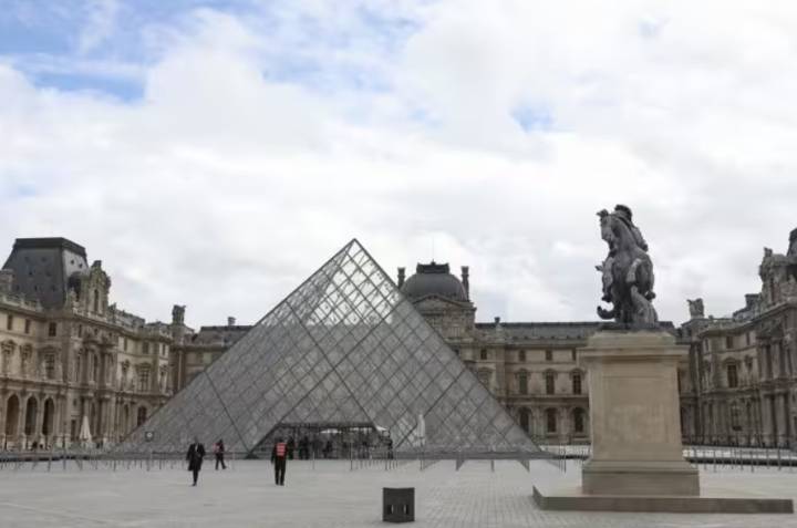 La UNESCO condena el robo en el Louvre y avisa de “graves consecuencias” ante el tráfico de bienes culturales