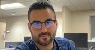 Médico cubano cuenta cómo el régimen lo usó, lo persiguió y lo despojó hasta dejarlo en la calle