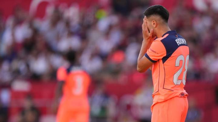 The unraveling of Barcelona has been weeks in the making