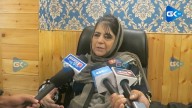 Mehbooba Mufti urges govt to waive off KCC and CC loans of growers to save them from debt