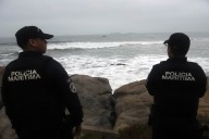 Pescador desaparece en acantilado Las Ánimas de Playa Ancha: equipos marítimos mantienen búsqueda