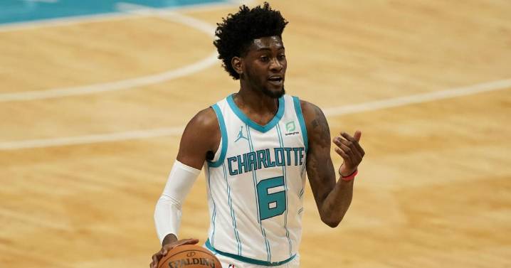 New Orleans Pelicans waive 2 players signed in early September