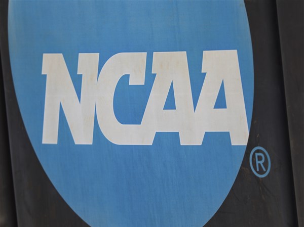 Briggs: NCAA letting athletes bet on pro games is idiotic and reckless gamble