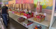 With 44,000 Minnesotans set to lose SNAP benefits, food shelves prep for demand