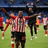 Man Utd beat Brighton, Sunderland stun Chelsea to go second in Premier League