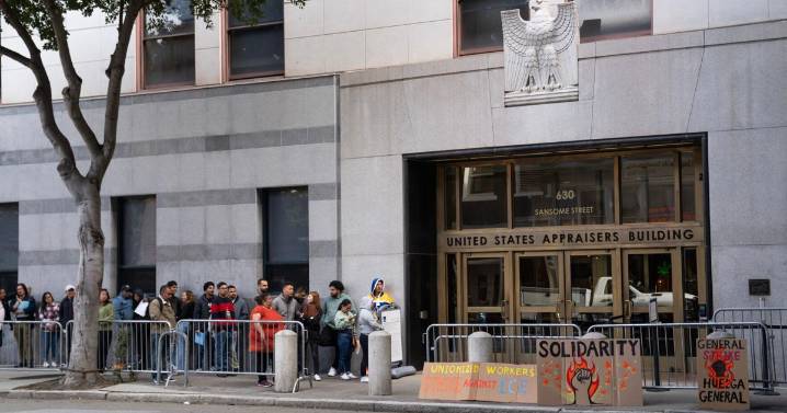 SF supervisors propose bill to boost immigrant legal aid