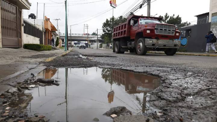 Gobierno del Edomex alista proyecto de mantenimiento de carreteras y vialidades