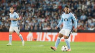 Estreno de Damián, un mediocentro de los que juegan con el compás y dan equilibrio