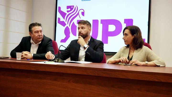 UPL muestra en una manifestación en Oviedo su histórico rechazo al peaje entre León y Asturias