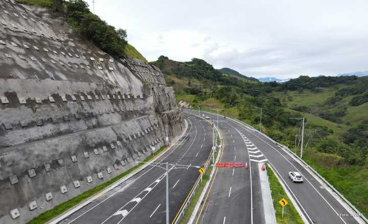 Invías anuncia inversión de $3,37 billones en infraestructura vial para Nariño