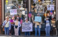 Se congregan miles en EU para marchas contra Trump
