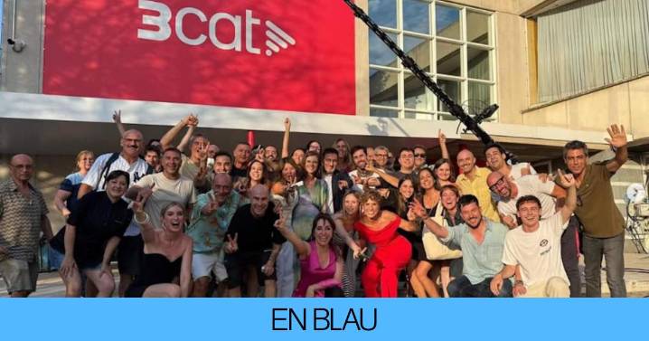 Boda no convencional de presentadora de TV3, foto de los novios: "No tenemos dinero"