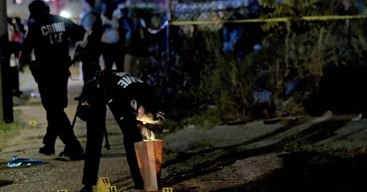 Shooting at St. Louis balloon release kills one man, injures four