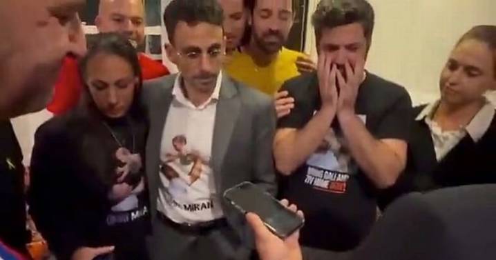 Emotional moment Donald Trump tells families of Israeli hostages they are 'coming home Monday'