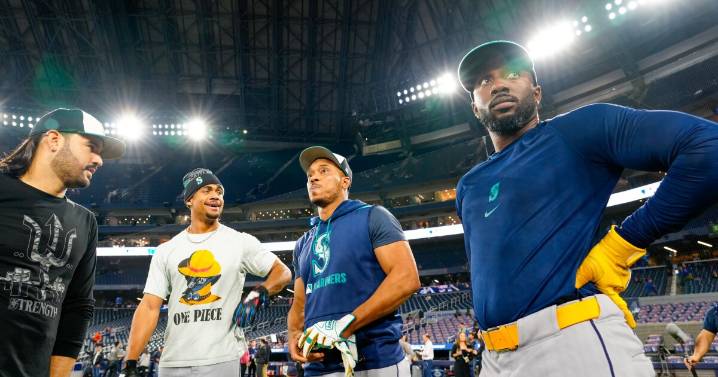 Juego 7: Blue Jays y Mariners, una noche para la historia en el Rogers Centre
