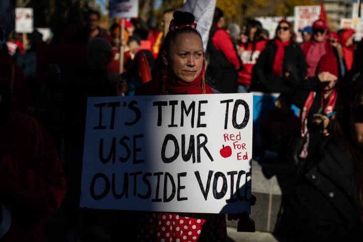 Alberta teachers say strike aims to fix crisis, Smith says province wants to bargain