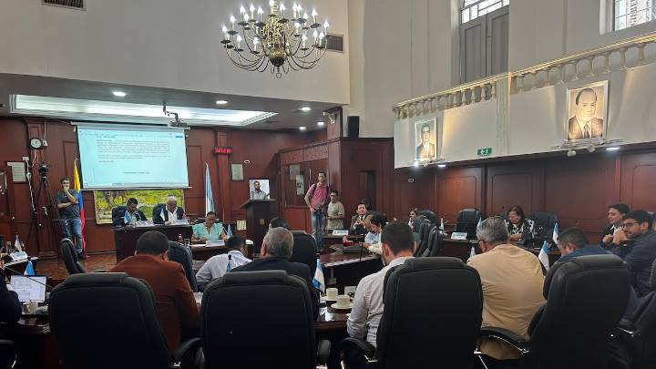 Asamblea del Valle aprueba vigencias futuras; se garantizan recursos para el Tren de Cercanías