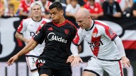 Mazazo para Alexis en Sevilla: Estaría varias semanas sin jugar El chileno había logrado regularidad esta campaña.