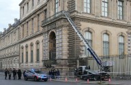 Dos detenidos por el robo en el Louvre: uno de ellos trataba de huir a Argelia