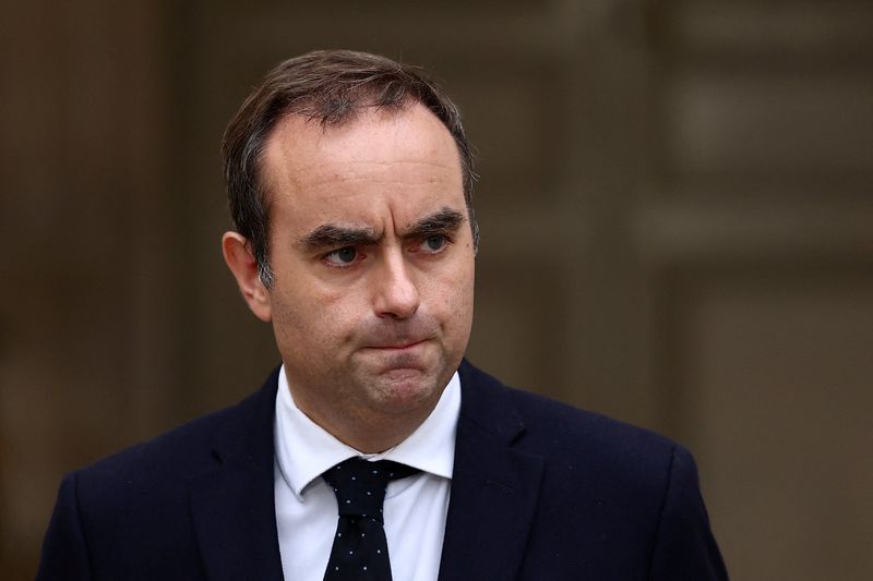Reactions to the resignation of France's one