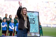 USWNT beats Portugal 3-1 as goalkeeper Alyssa Naeher is honored – Chicago Tribune