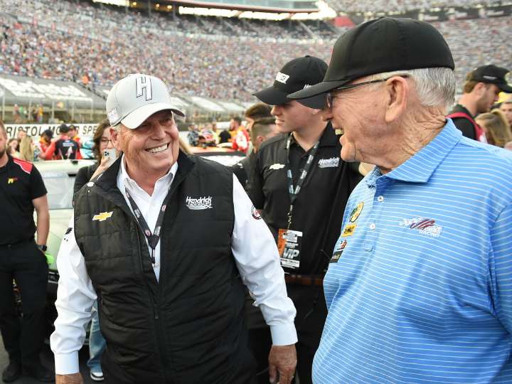 Jeff Gordon on Rick Hendrick and Joe Gibbs’ Quiet Alliance That’s Redefining NASCAR Respect