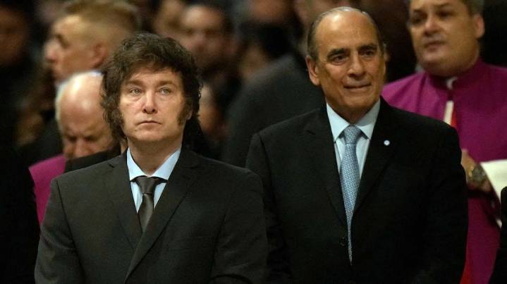 El Gobierno admitió que "Espert no tuvo suficiente claridad" para explicar su vínculo con Fred Machado