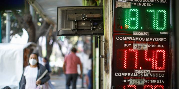 Dólar cae ante el peso mexicano hoy 23 de octubre: en cuánto amaneció el tipo de cambio