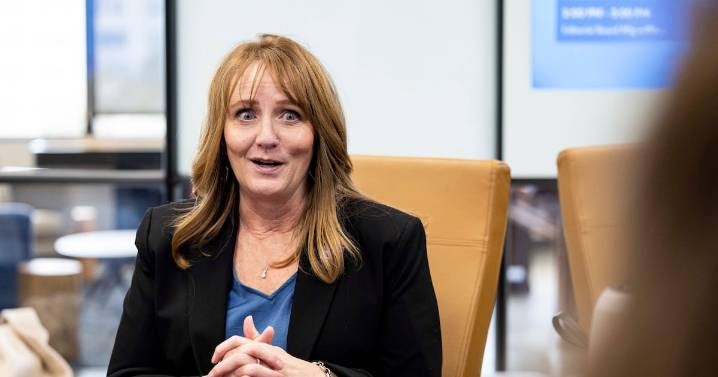 No paycheck? Offering safety nets to Utah military families as shutdown drags on