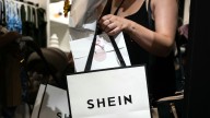 Shein abre tiendas físicas y genera inquietud en centros comerciales: ¿vendrá a Colombia?